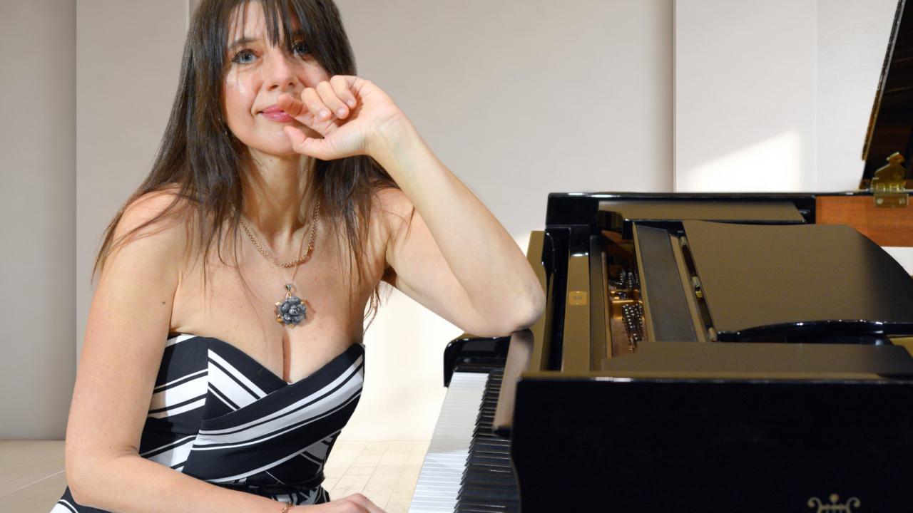 Anna Kravtchenko Piano Solo